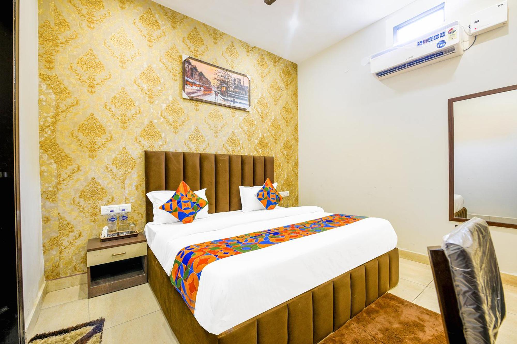 Fabhotel Royal Regency I Лудхиана Экстерьер фото