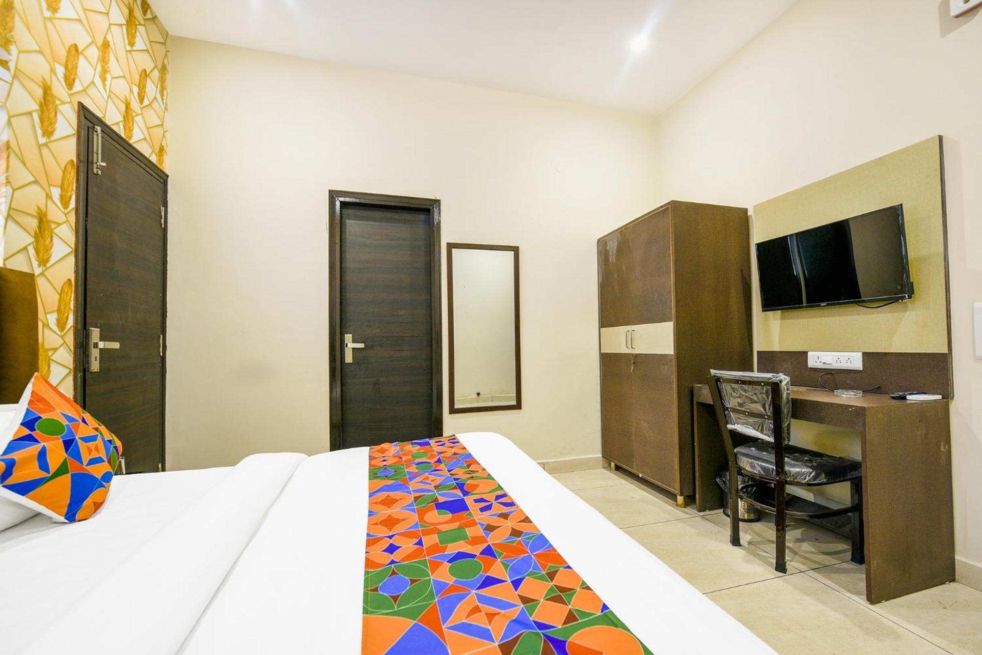 Fabhotel Royal Regency I Лудхиана Экстерьер фото